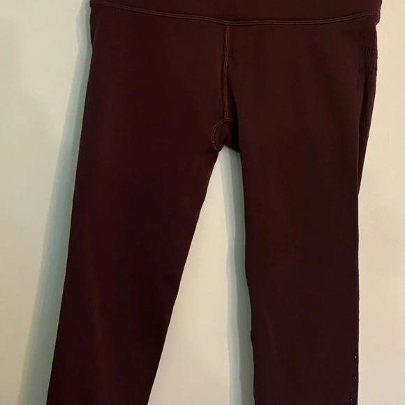 lululemon Reveal Crop (17”) Cut Out Sides Pocket Front Waist Seamless Dark Adobe - Picture 4 of 7